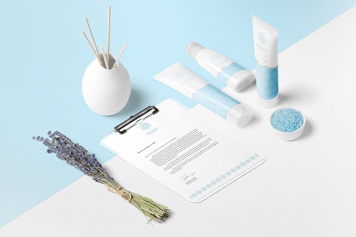 Cosmetics Mockup Scene Isometric 02 | Premium & Free PSD Mockup Store