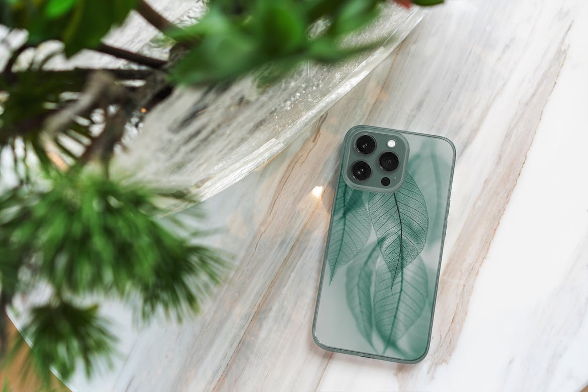 iPhone 13 Pro Clear Case MockUp Premium & Free PSD Mockup Store