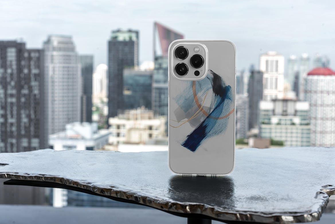 iPhone 13 Pro Clear Case MockUp Premium & Free PSD Mockup Store